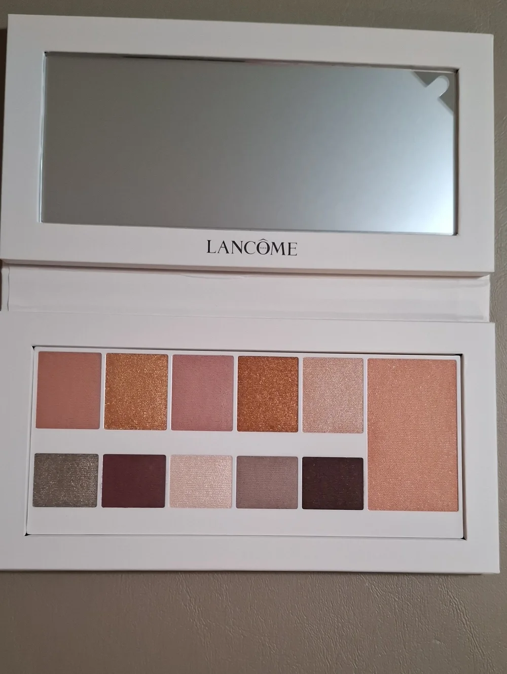 Lancôme Holiday 2023 Eye And Face Palette Limited Edition Matte Glossy Glitter